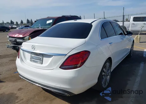 2019 Mercedes-Benz C 300 из США, поврежденный, VIN 55SWF8DB7KU307736